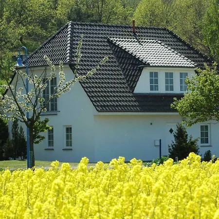 Ferienhaus Kranich - 2.1 * Middelhagen